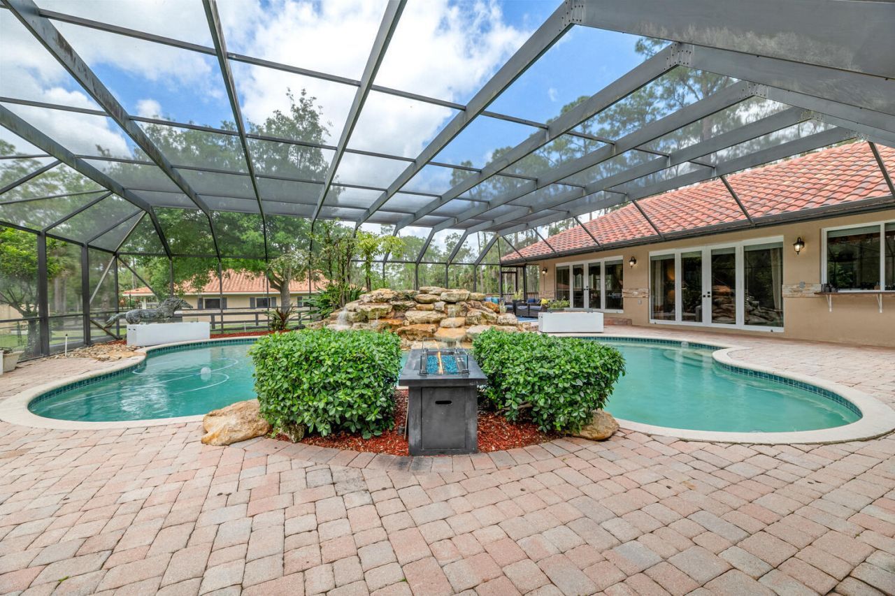 2559 Palm Deer Drive, Loxahatchee, FL 33470 Photo