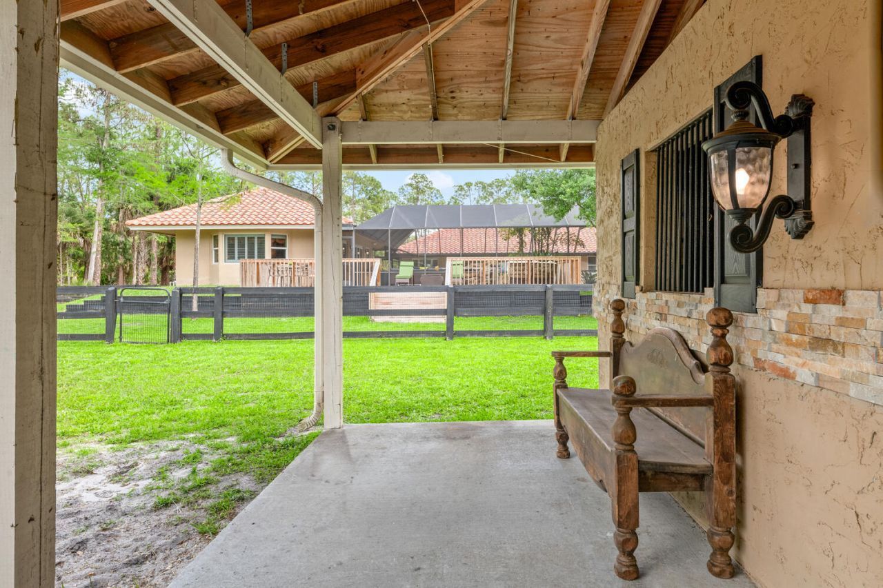 2559 Palm Deer Drive, Loxahatchee, FL 33470 Photo