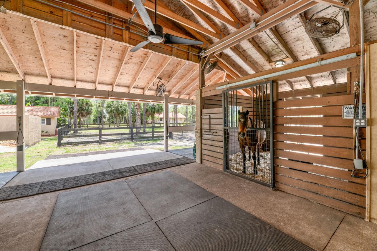 2559 Palm Deer Drive, Loxahatchee, FL 33470 Photo