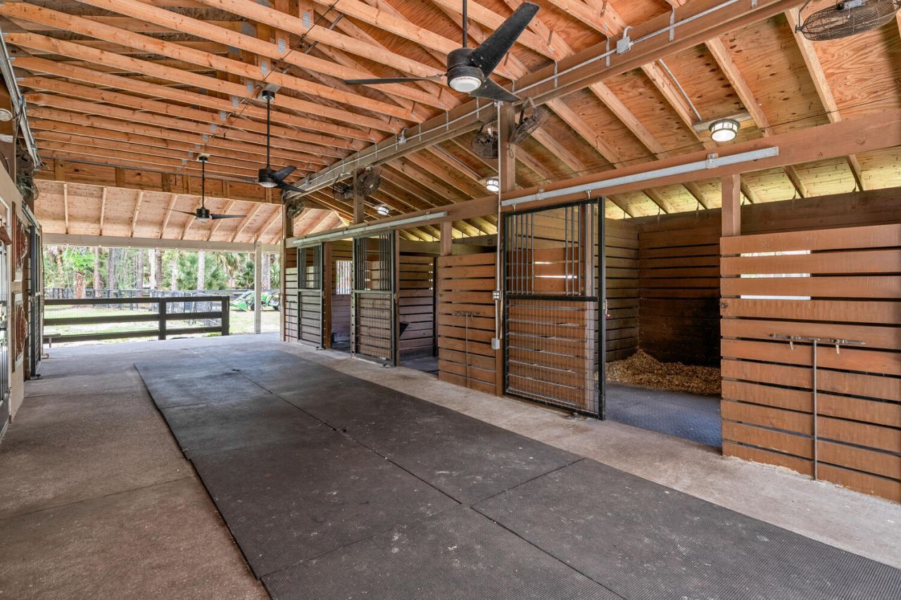 2559 Palm Deer Drive, Loxahatchee, FL 33470 Photo