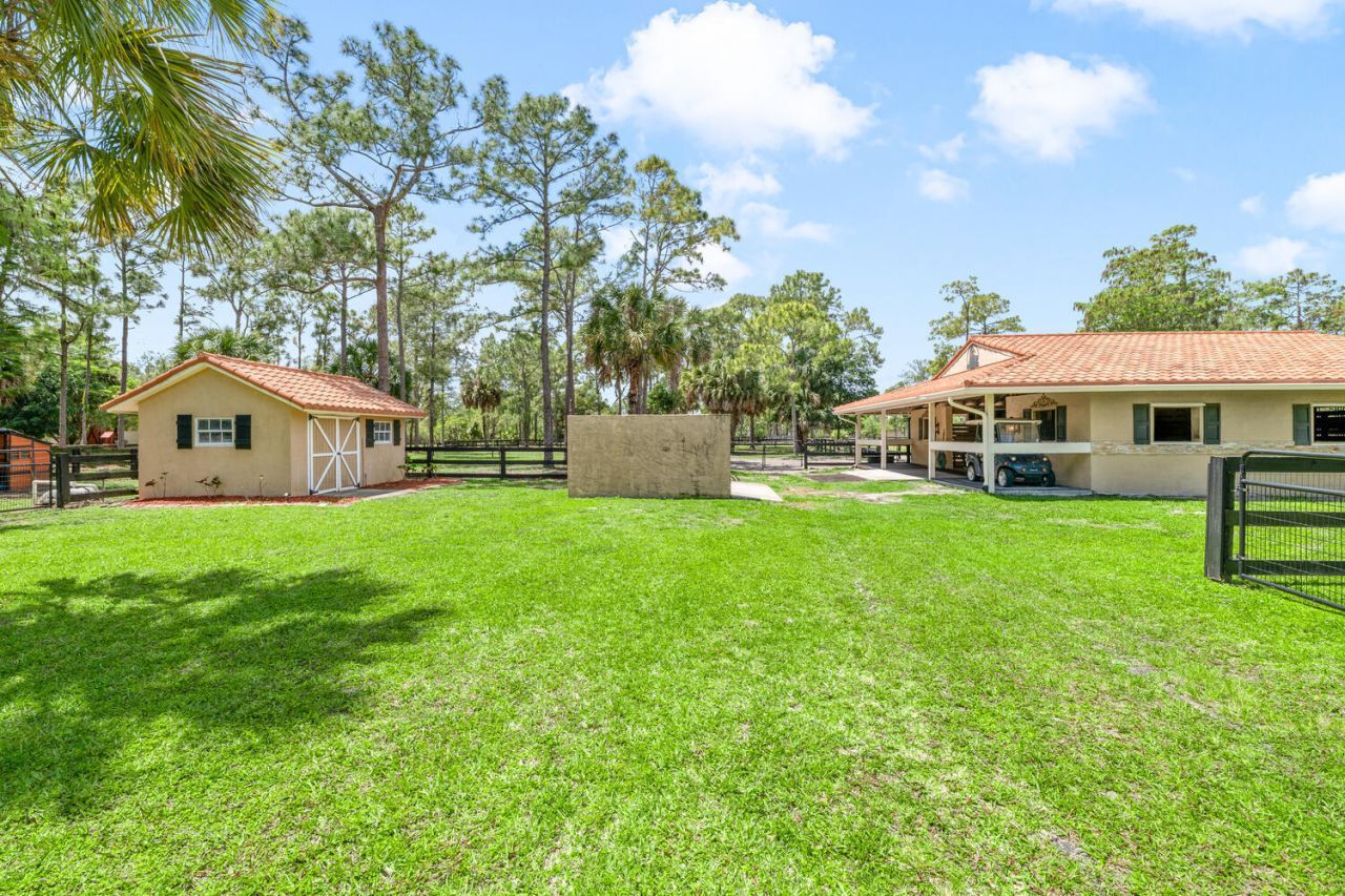 2559 Palm Deer Drive, Loxahatchee, FL 33470 Photo