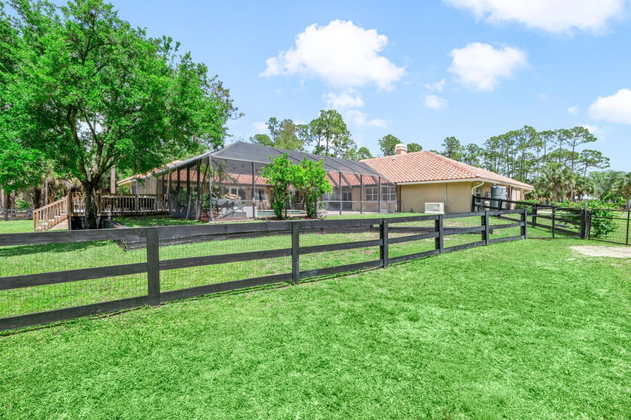 2559 Palm Deer Drive, Loxahatchee, FL 33470 Photo