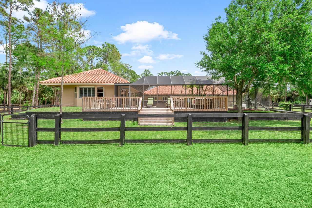 2559 Palm Deer Drive, Loxahatchee, FL 33470 Photo