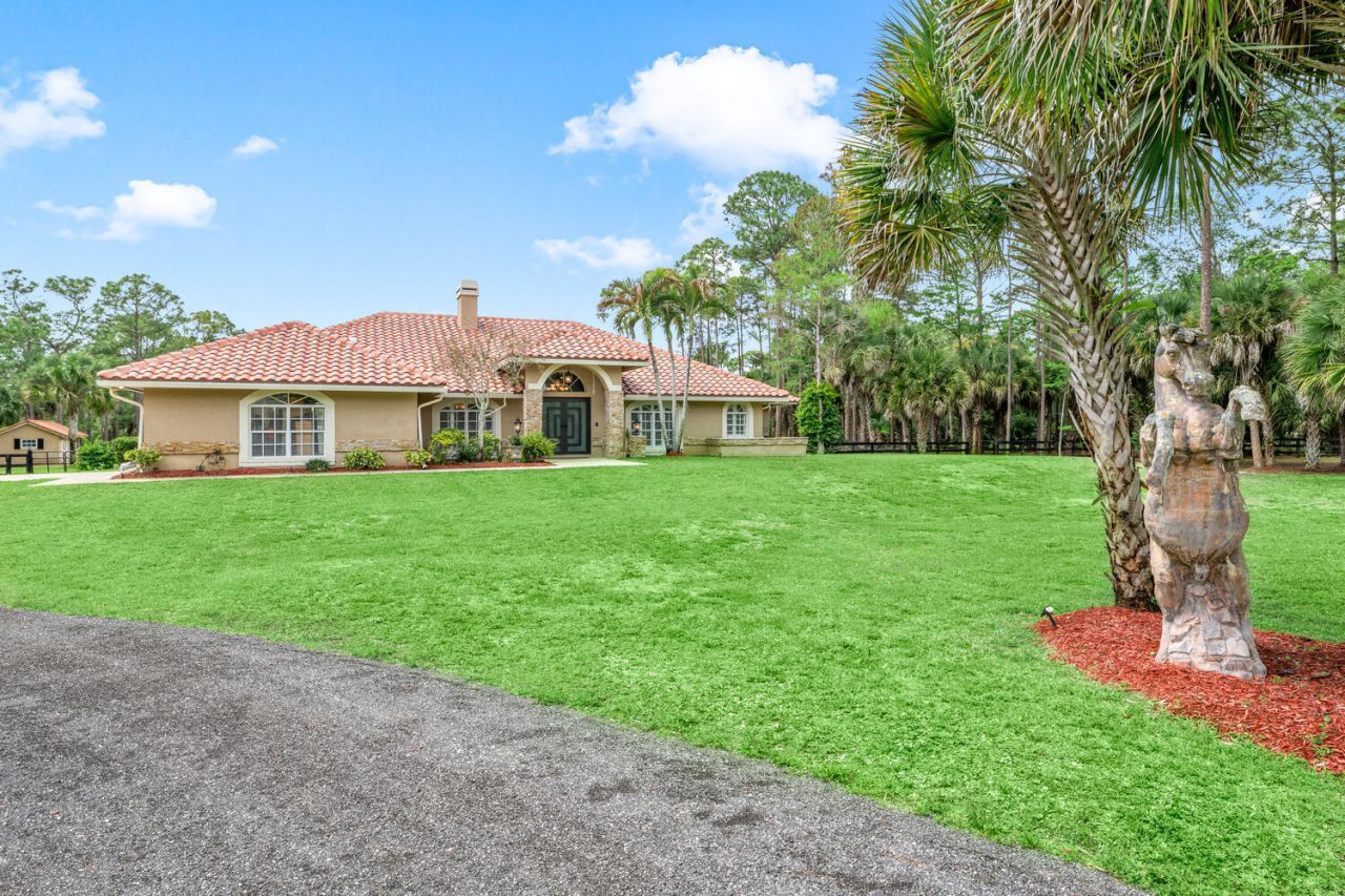 2559 Palm Deer Drive, Loxahatchee, FL 33470 Photo