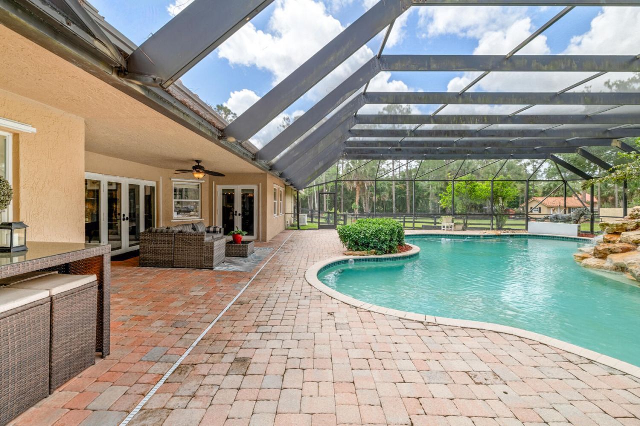 2559 Palm Deer Drive, Loxahatchee, FL 33470 Photo