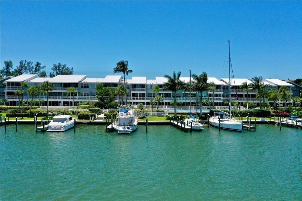615 Dream Island Road, Unit 107, Longboat Key, FL 34228 Photo