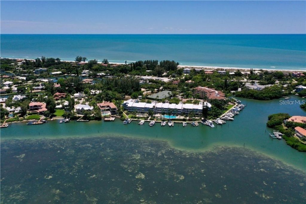 615 Dream Island Road, Unit 107, Longboat Key, FL 34228 Photo