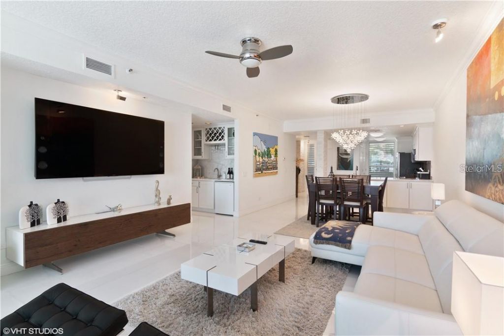 615 Dream Island Road, Unit 107, Longboat Key, FL 34228 Photo