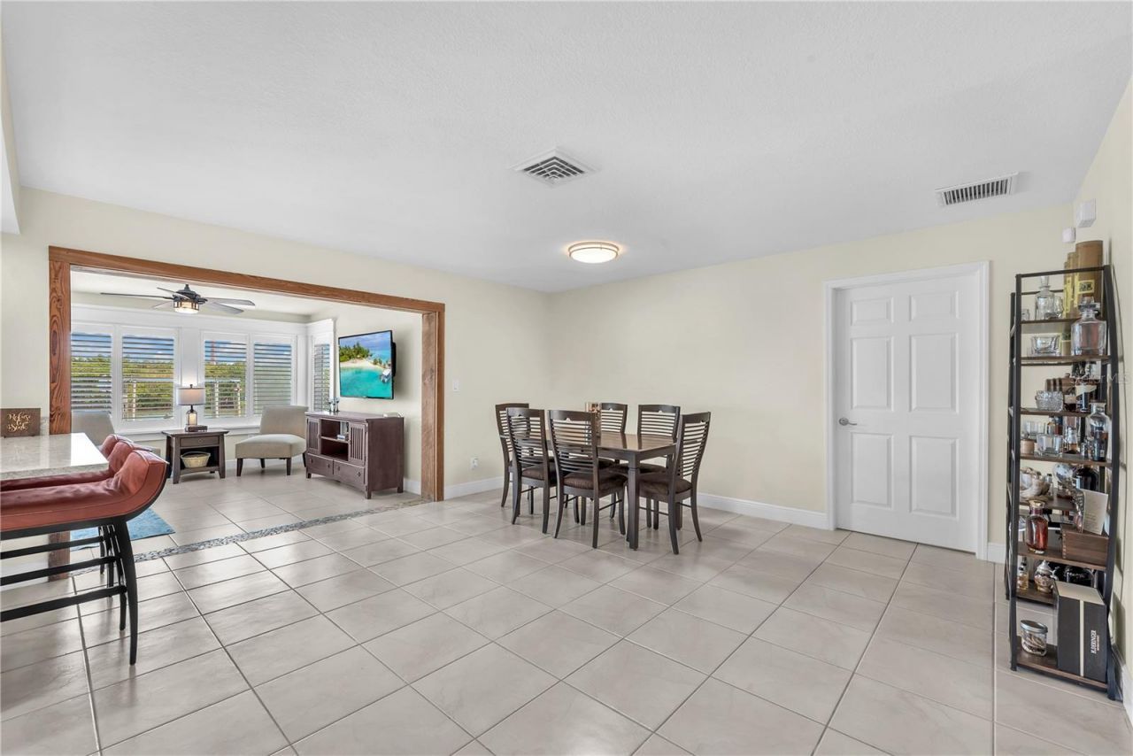 911 Silver Palm Way, Apollo Beach, FL 33572 Photo