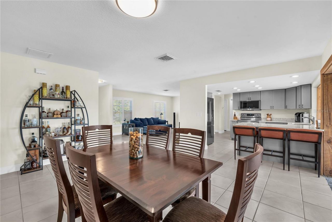 911 Silver Palm Way, Apollo Beach, FL 33572 Photo