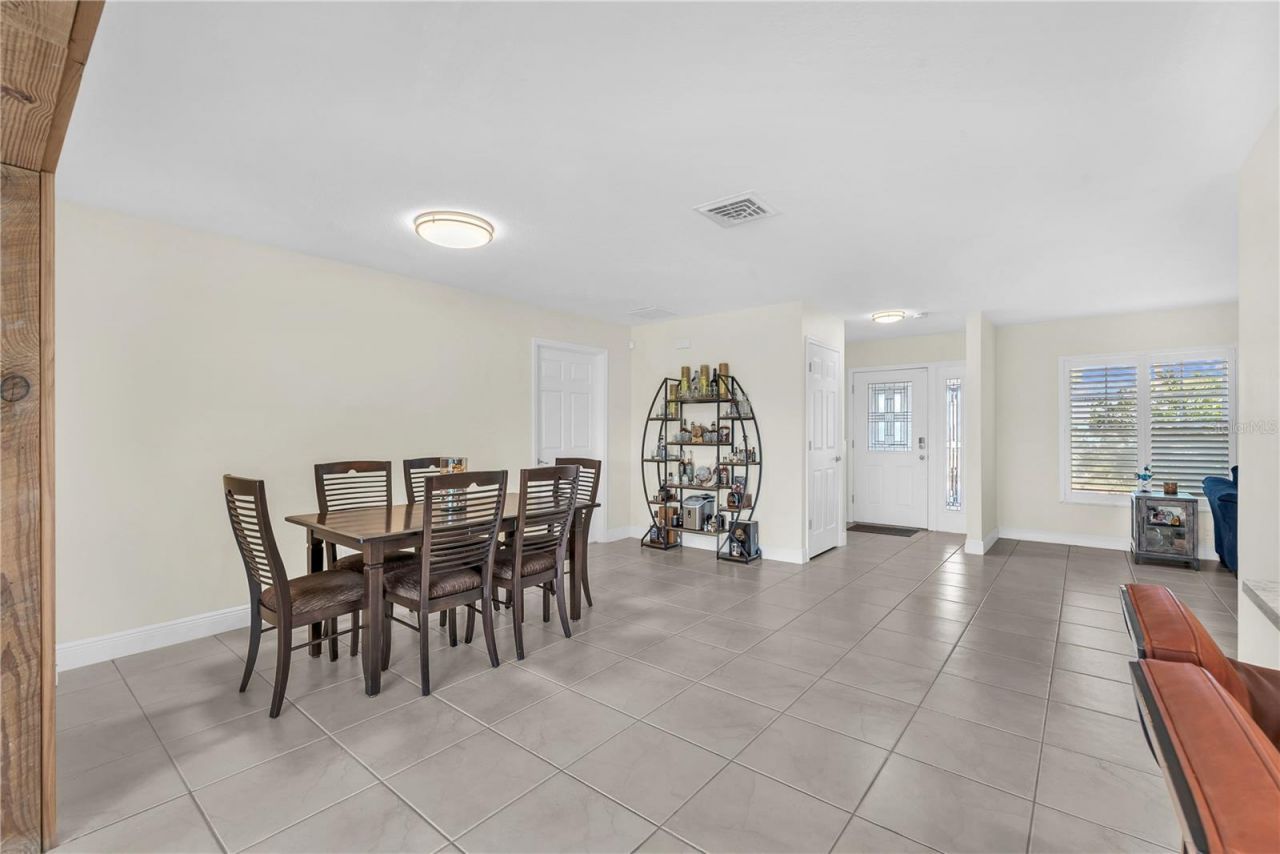 911 Silver Palm Way, Apollo Beach, FL 33572 Photo
