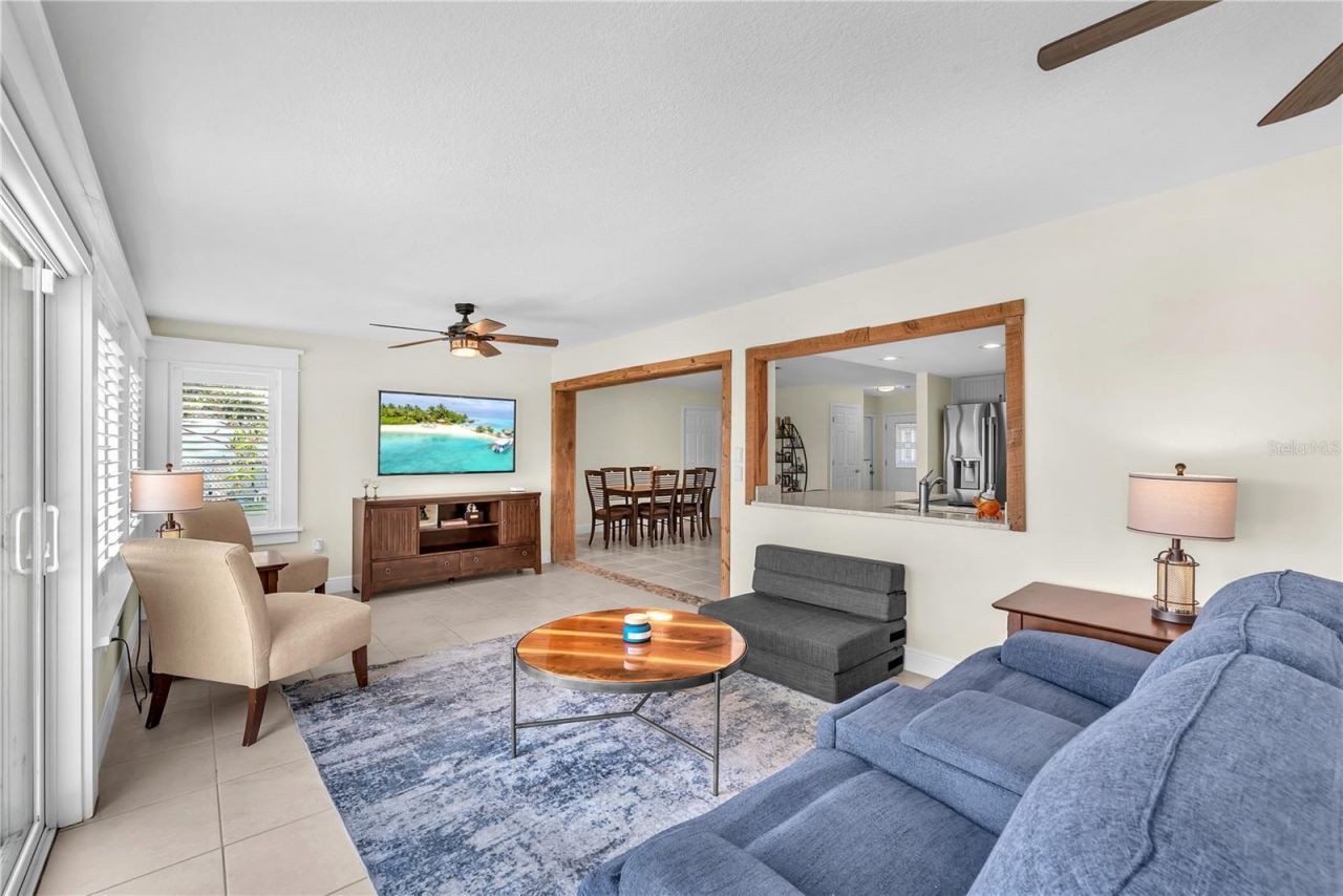 911 Silver Palm Way, Apollo Beach, FL 33572 Photo