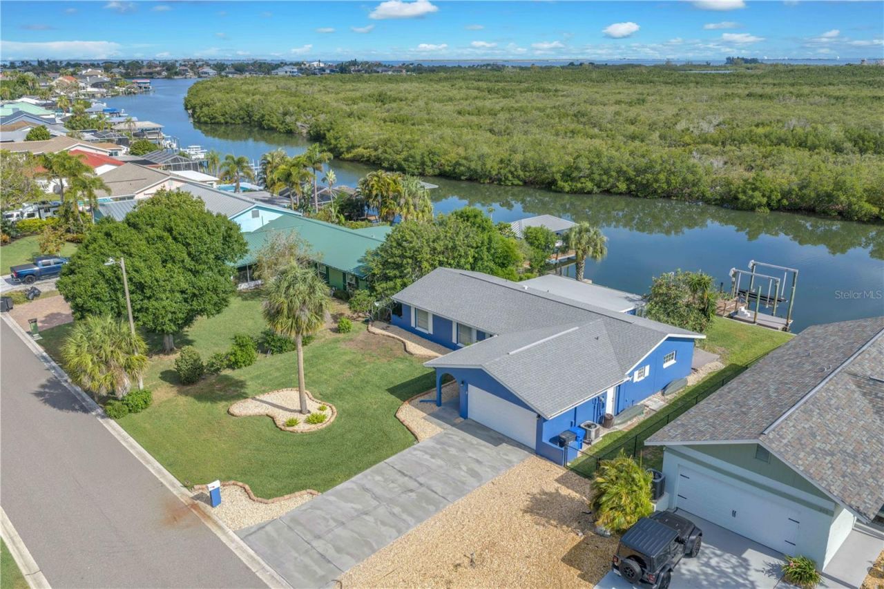 911 Silver Palm Way, Apollo Beach, FL 33572 Photo