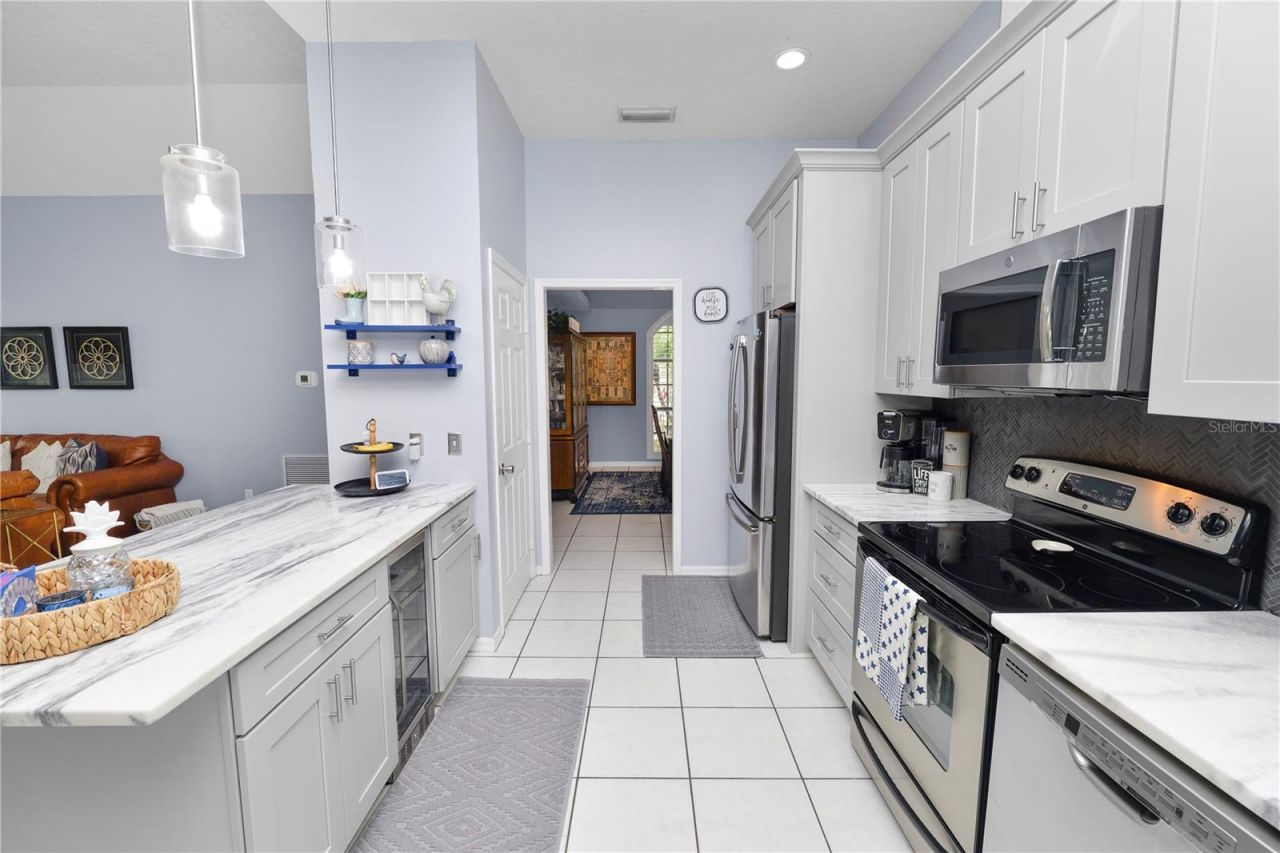 935 Balsamina Drive , Brandon, FL 33510 Photo