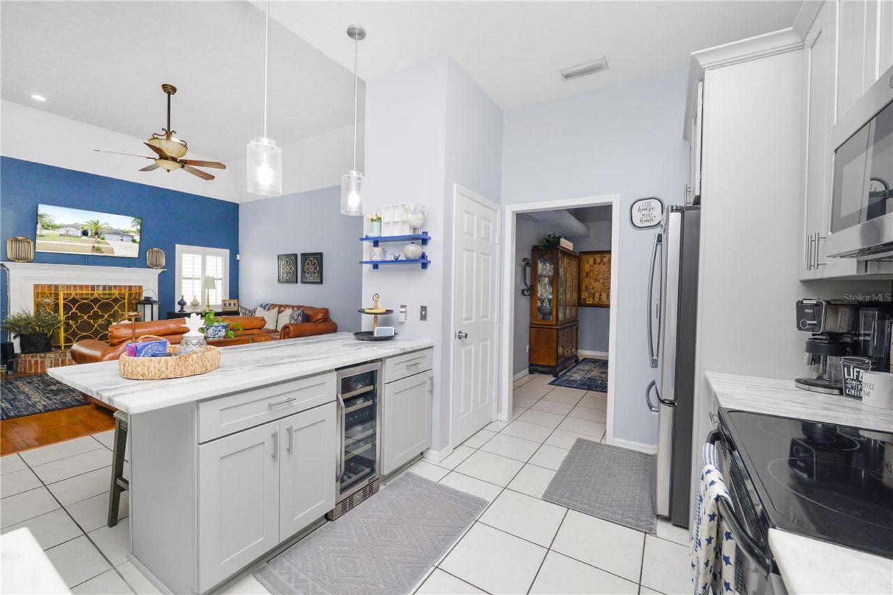 935 Balsamina Drive , Brandon, FL 33510 Photo