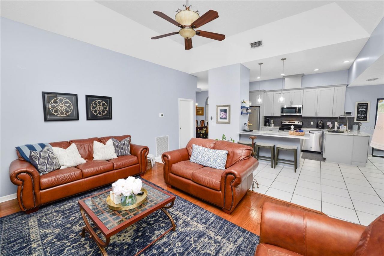 935 Balsamina Drive , Brandon, FL 33510 Photo