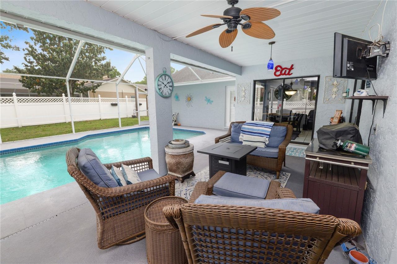 935 Balsamina Drive , Brandon, FL 33510 Photo