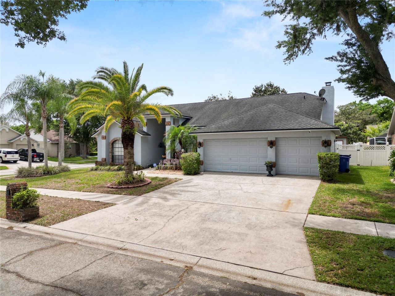 935 Balsamina Drive , Brandon, FL 33510 Photo