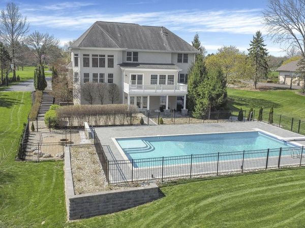 2478 Deseret Drive, Powell, OH 43065