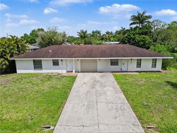 2208/2210 Iris WAY, FORT MYERS, FL 33905
