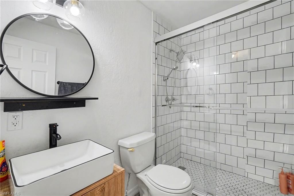 2208/2210 Iris Way, Fort Myers, FL 33905 Photo