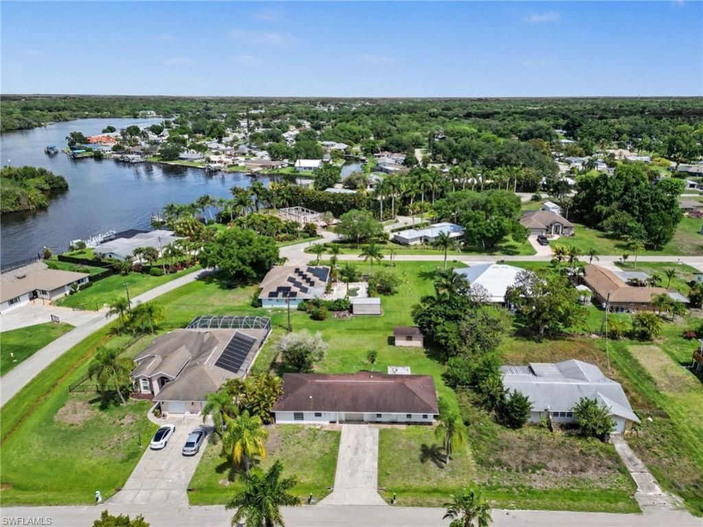 2208/2210 Iris Way, Fort Myers, FL 33905 Photo