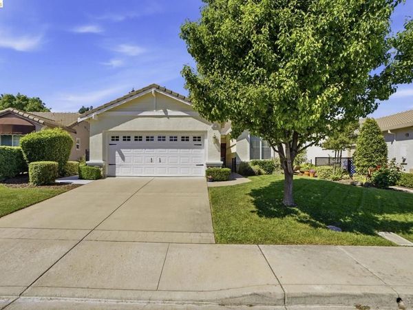 481 Coronation Dr, Brentwood, CA 94513