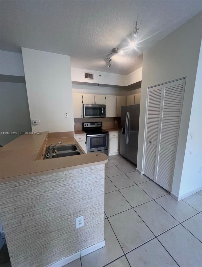 7220 NW 114th Ave, Unit 11216, Doral, FL 33178 Photo