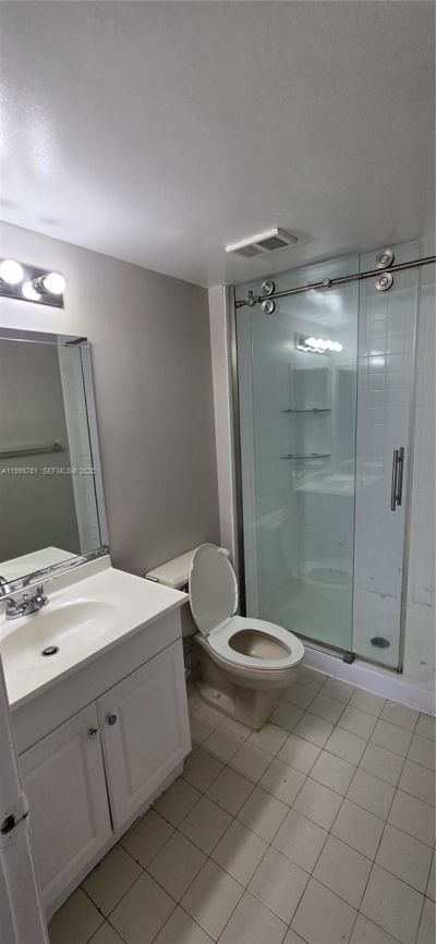 8901 Wiles Rd, Unit 303, Coral Springs, FL 33067 Photo