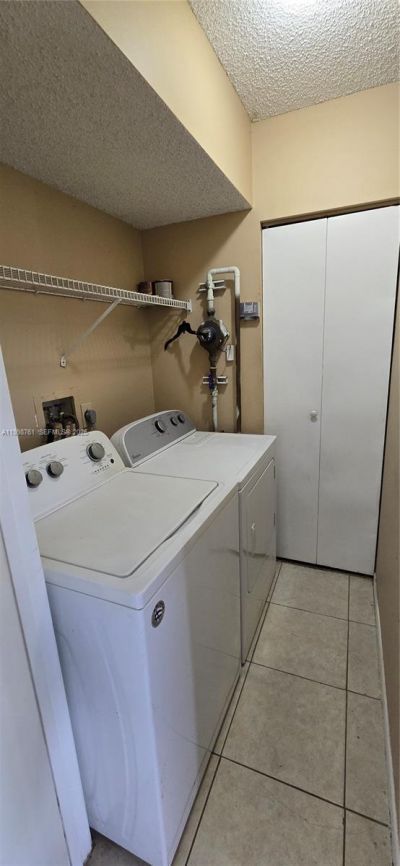 8901 Wiles Rd, Unit 303, Coral Springs, FL 33067 Photo
