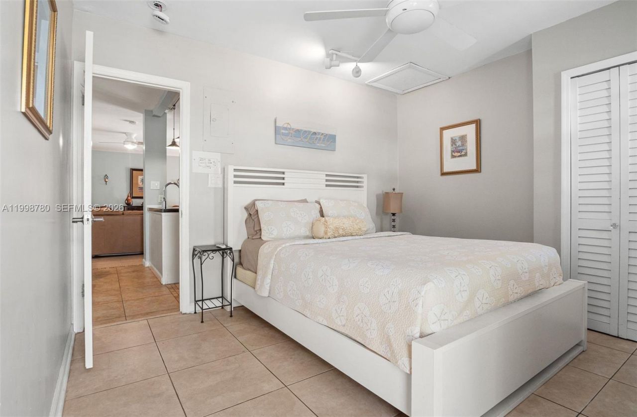 2033 NE 33rd Ave, Unit 2, Fort Lauderdale, FL 33305 Photo