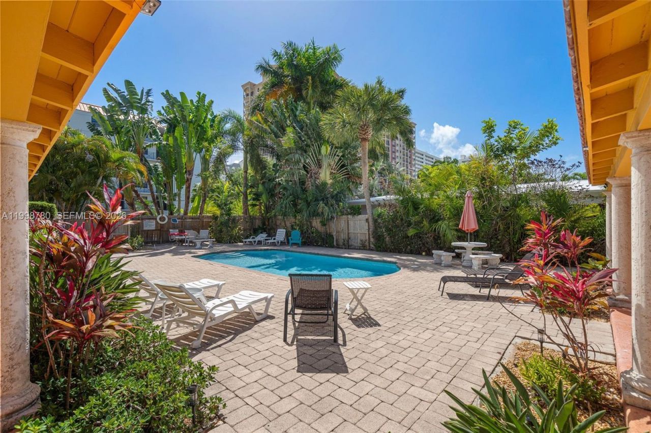 2033 NE 33rd Ave, Unit 2, Fort Lauderdale, FL 33305 Photo