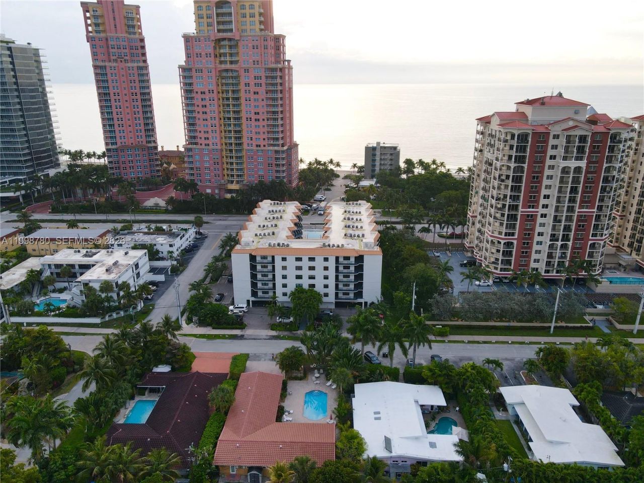 2033 NE 33rd Ave, Unit 2, Fort Lauderdale, FL 33305 Photo