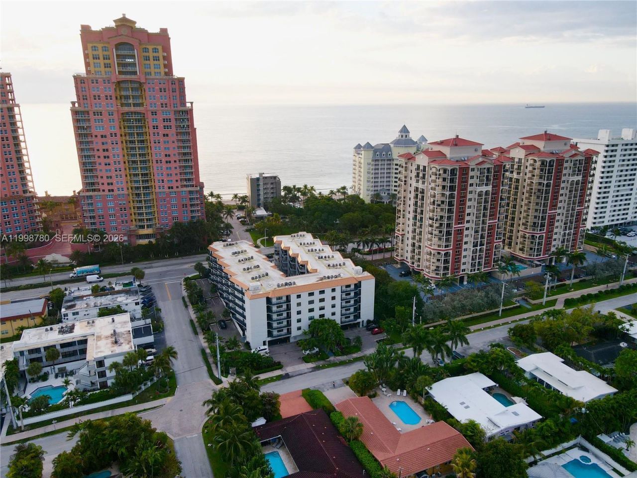 2033 NE 33rd Ave, Unit 2, Fort Lauderdale, FL 33305 Photo