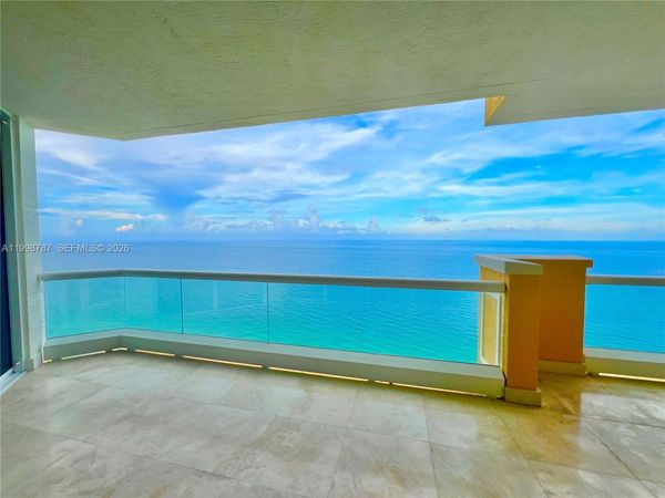 17875 Collins Ave , Unit 4305, Sunny Isles Beach, FL 33160