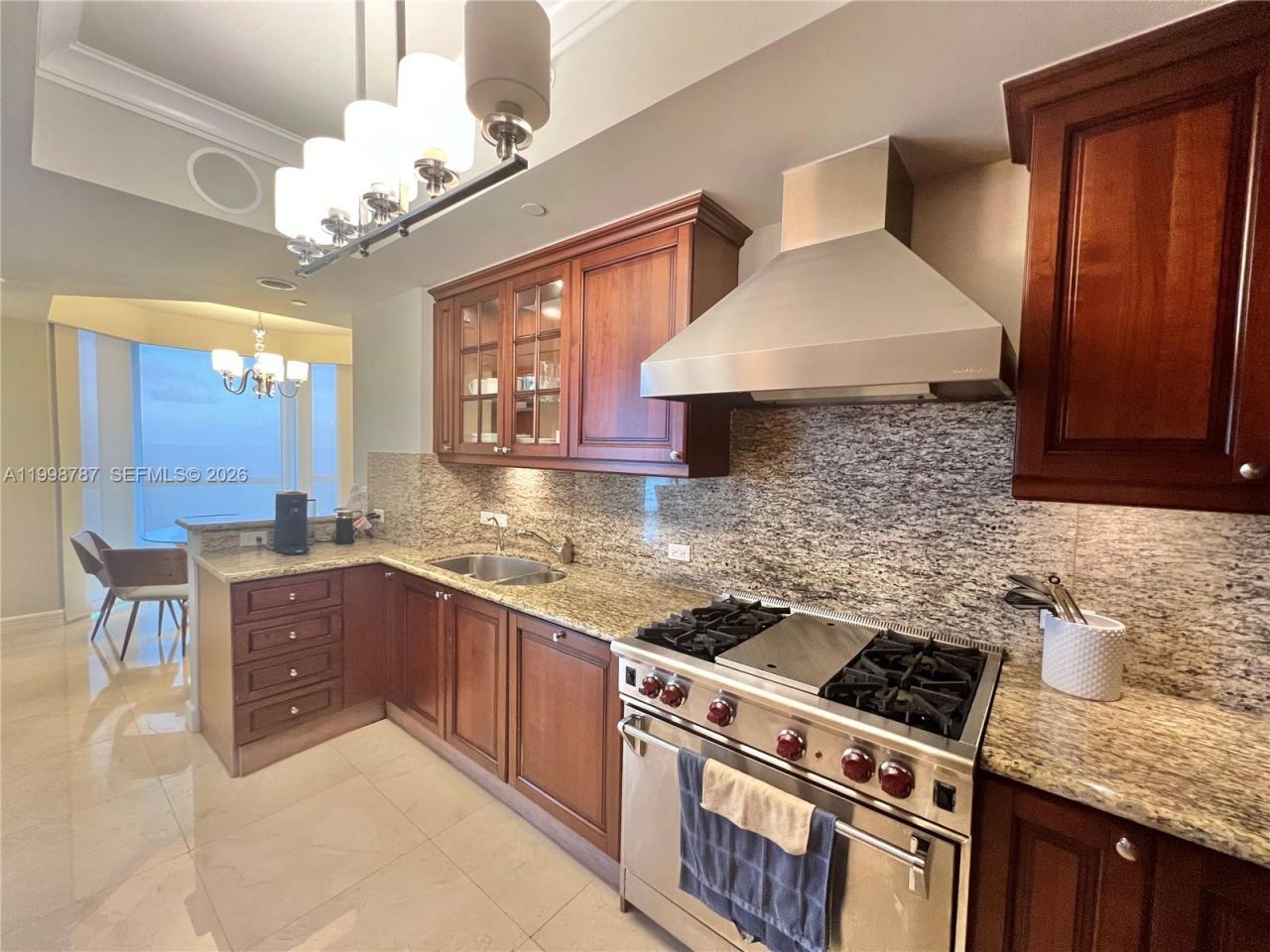 17875 Collins Ave , Unit 4305, Sunny Isles Beach, FL 33160 Photo