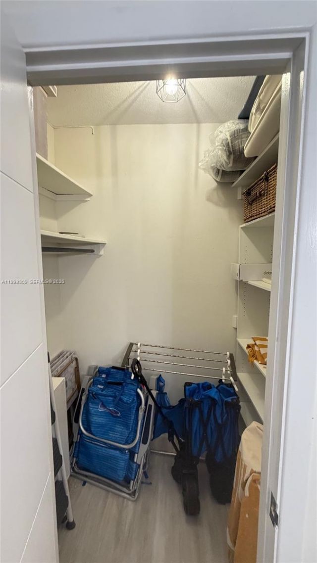 1965 S Ocean Dr, Unit 5D, Hallandale Beach, FL 33009 Photo