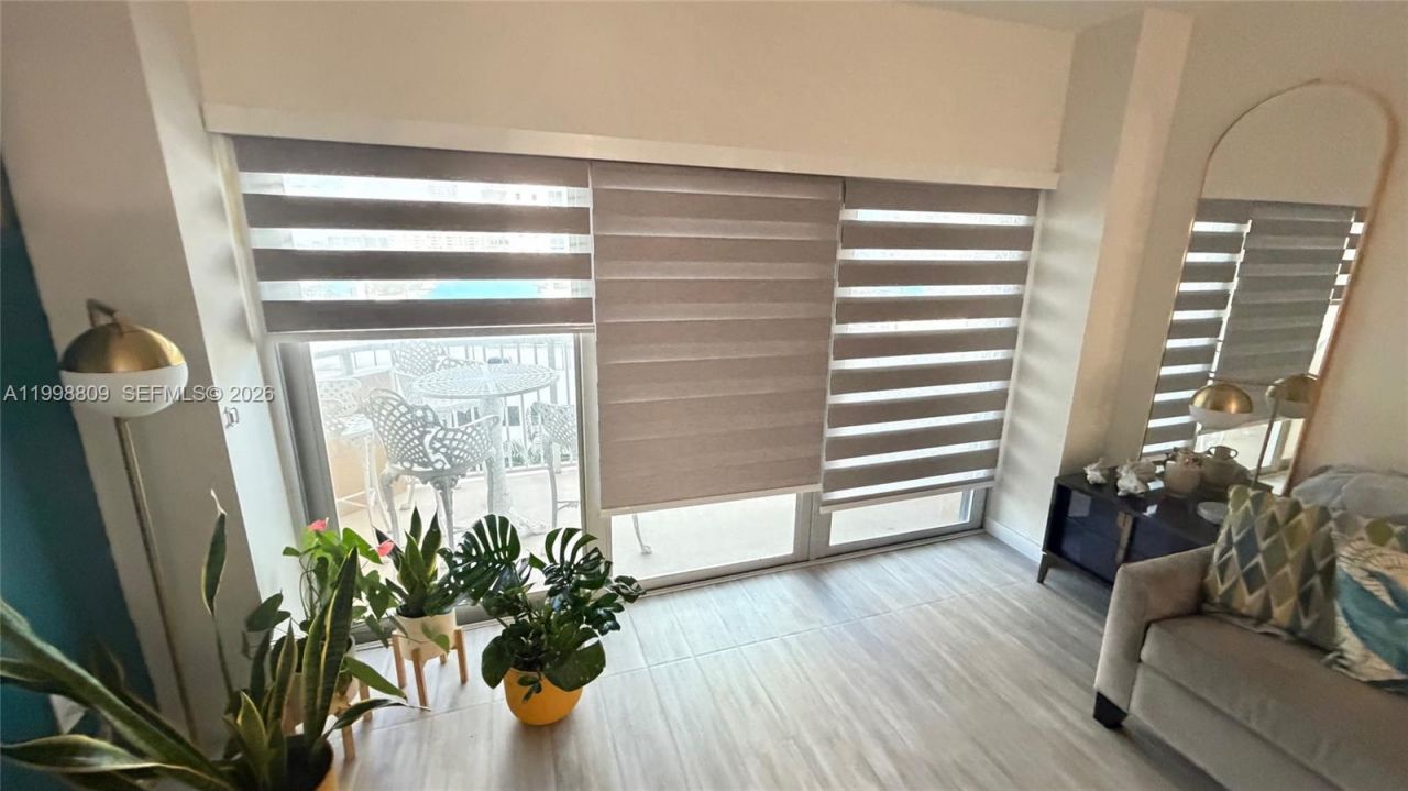 1965 S Ocean Dr, Unit 5D, Hallandale Beach, FL 33009 Photo