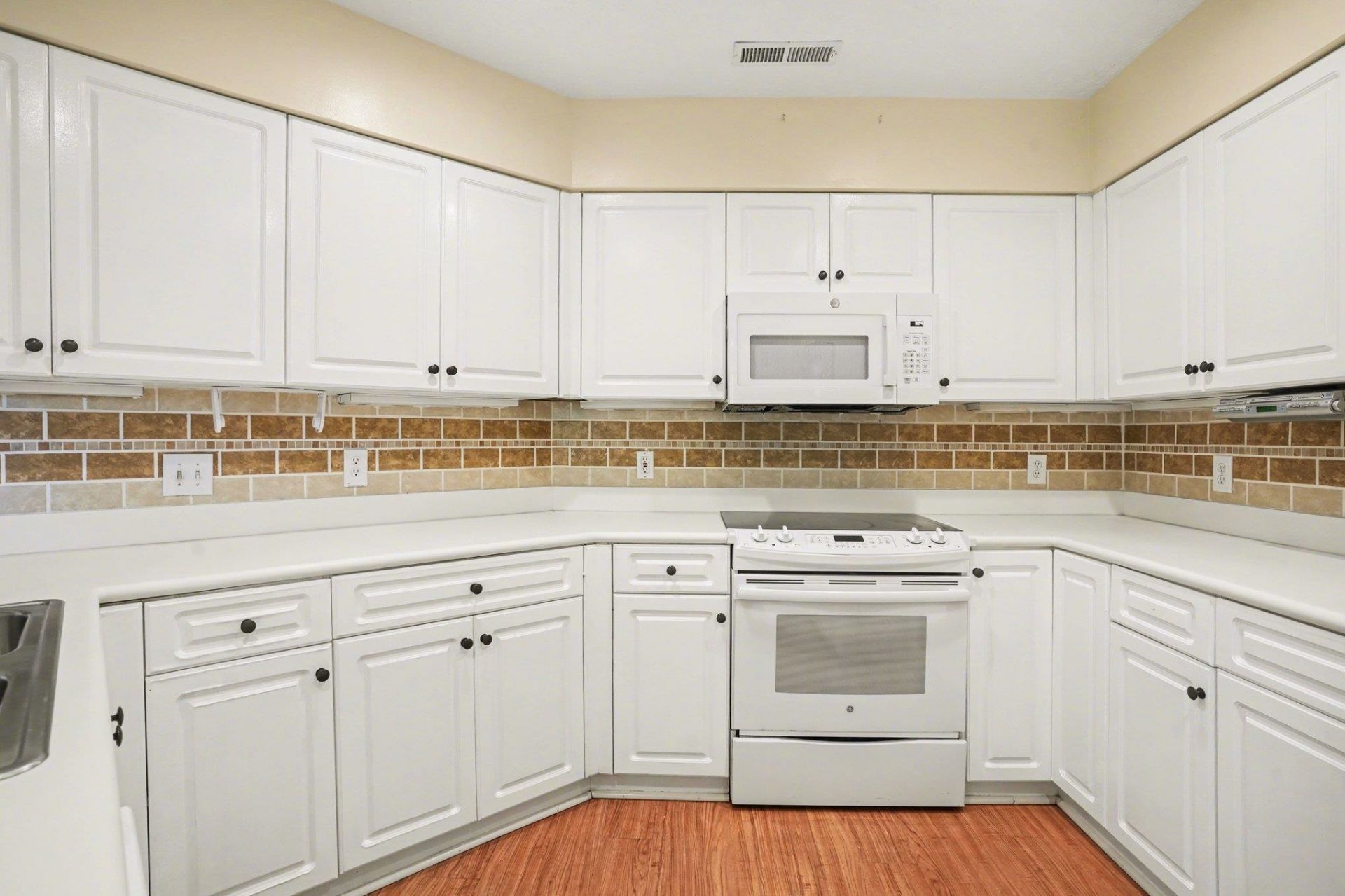 9374 Pinckney Ln. Photo 40