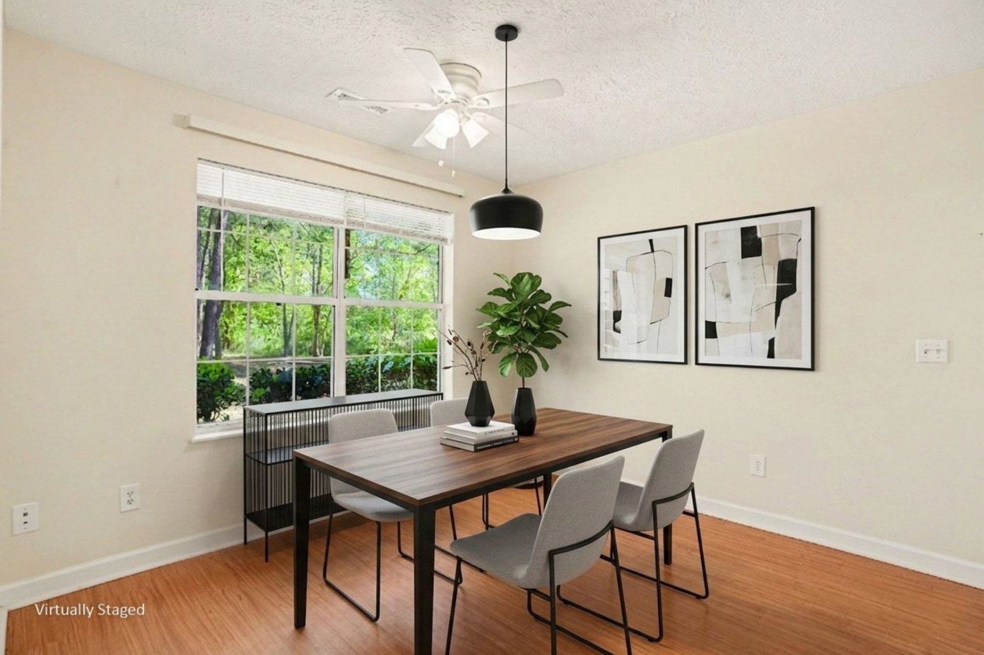 9374 Pinckney Ln. Photo 6