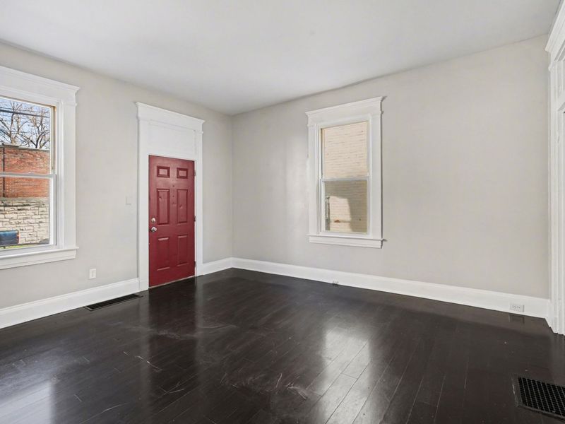 629 W 11th Street, Covington, KY 41011 Photo 4