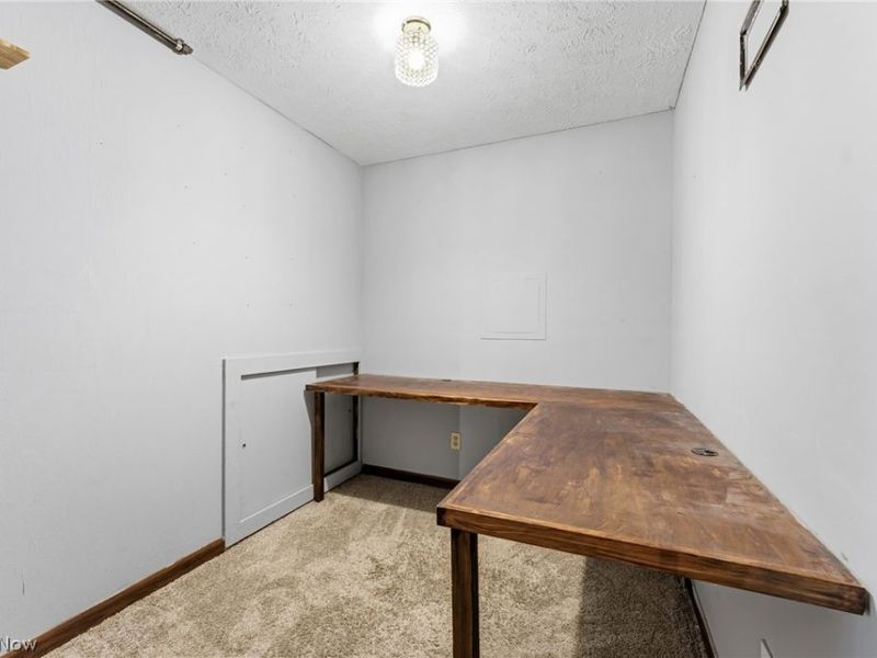 208 Bonnett Street SW, North Canton, OH 44720 Photo 23