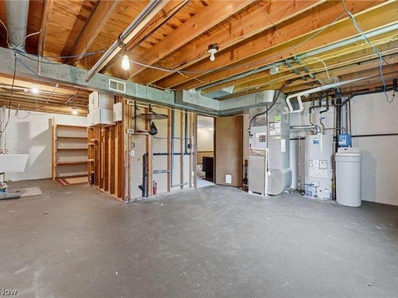 208 Bonnett Street SW, North Canton, OH 44720 Photo 26