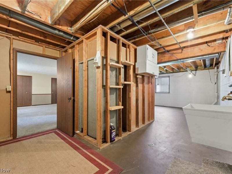 208 Bonnett Street SW, North Canton, OH 44720 Photo 27