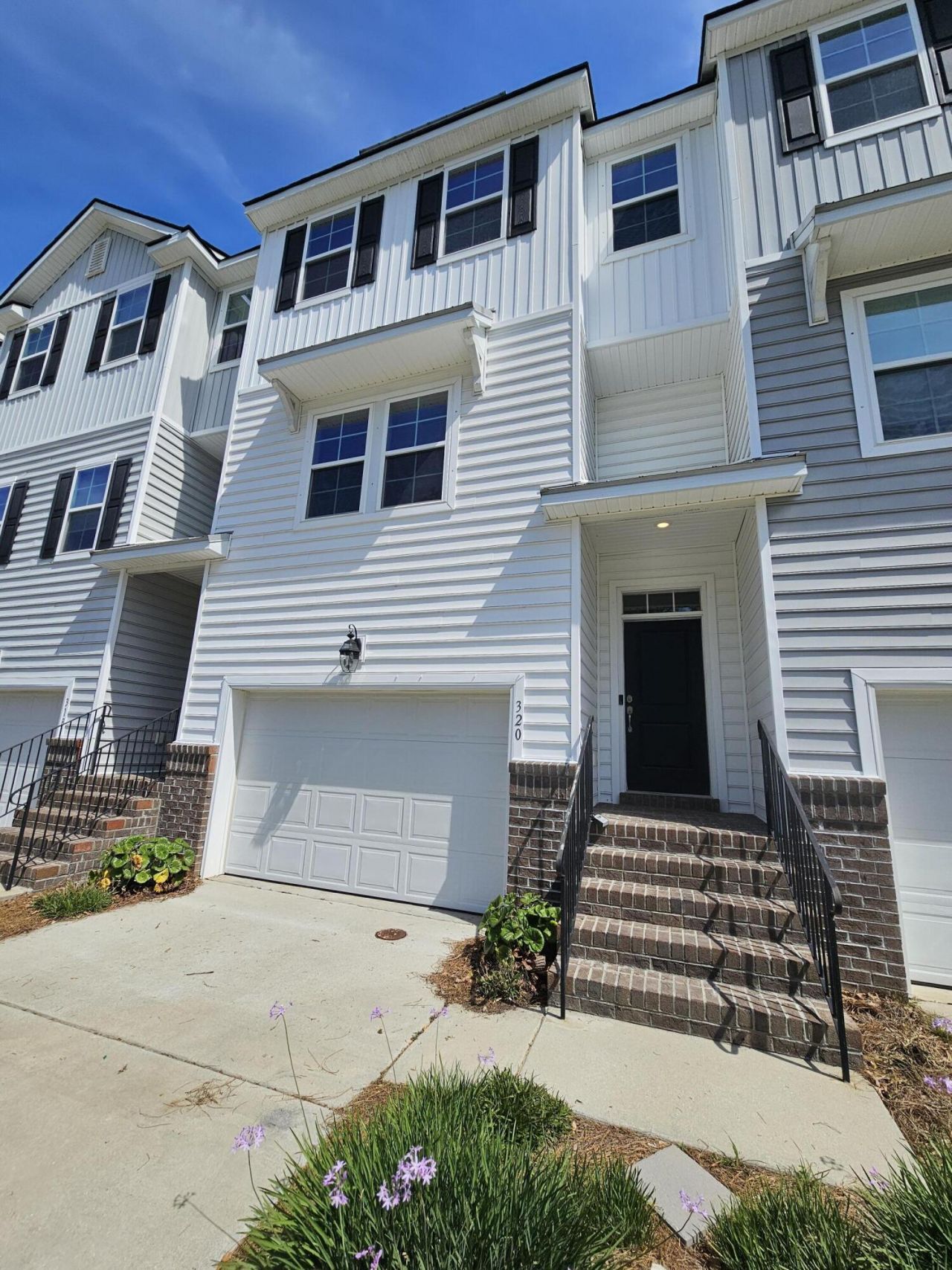 320 Spindlewood Way Photo 1