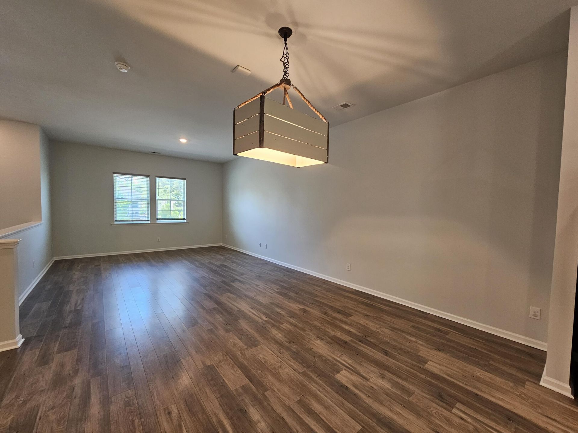 320 Spindlewood Way Photo 2