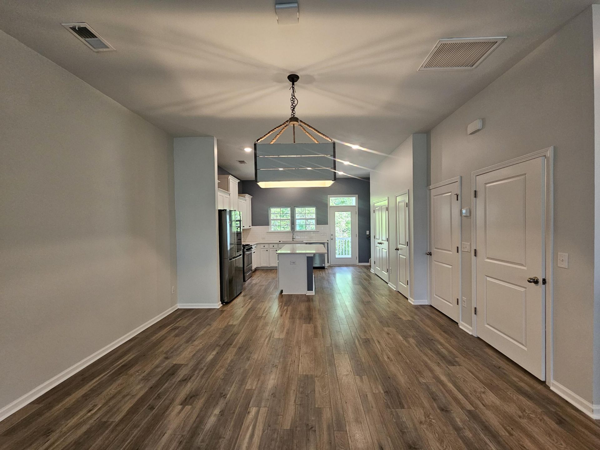 320 Spindlewood Way Photo 3