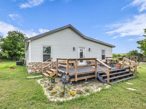 1037 County Road 2004 , Glen Rose, TX 76043