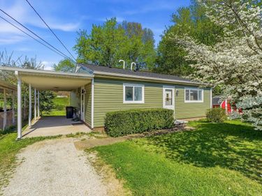 15 W Grapevine Court, Huntington, WV 25705