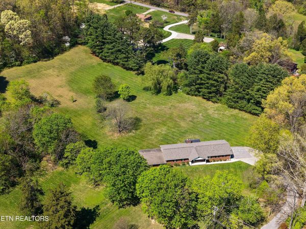 7628 Hoff Lane, Knoxville, TN 37938